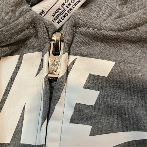 Nike Gray Sweatshirt Hoodie with Bold Swoosh size 3 Months - Picture 3 of 6